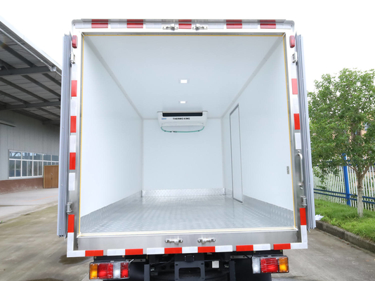 QINGLING Camion frigorifero per il trasporto di cibo carne pesce NKR congelatore 5 tonnellate THERMO KING RV380 frigorifero