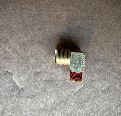 Ricambi Thermo King Fitting per tubi a gomito 114380 Ricambi frigoriferi