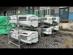 Il processo di carico delle unità THERMO KING MD200 e MD300 utilizzate nel contenitore