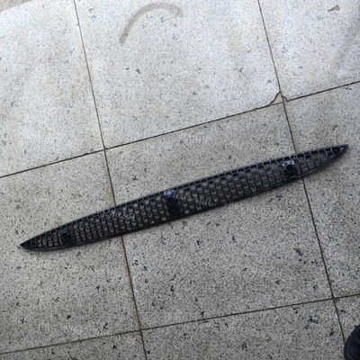 Il coperchio inferiore per il THERMO KING T-600M, T-800M, T-1000M, T-680Pro, T-880Pro, T-1080Pro, Modello 988025 GRILLE-LOWER-TK NERO, SP