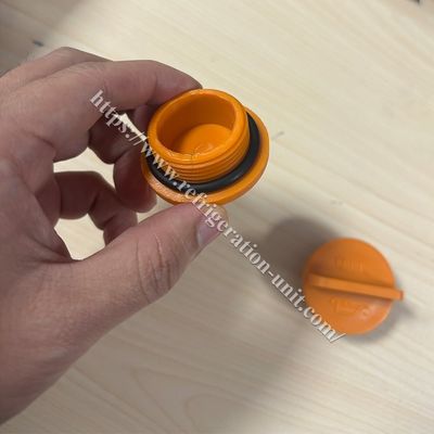 Il tappo dell'olio motore 115091 con il 331954 disponibile per i ricambi aftermarket T-600M T-800M T-1000M T-680Pro T-880Pro T-1080Pro